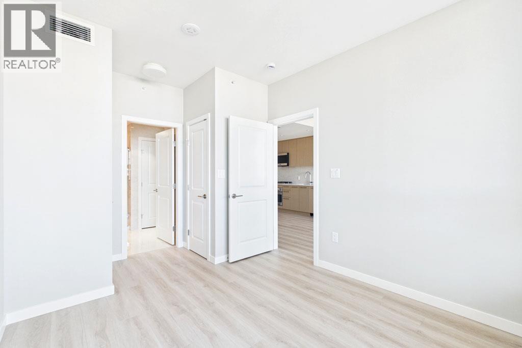 1804 5938 OLIVE AVENUE, Burnaby - Image 1