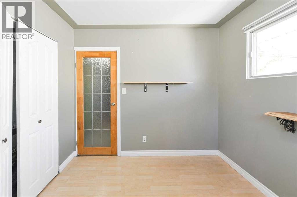5420 50 Avenue, Camrose — photo 18