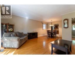 Kitchen - 10 Souriquois Street, Chatham, ON N7M2T2 Photo 13