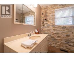 10 Souriquois Street, Chatham, ON N7M2T2 Photo 25