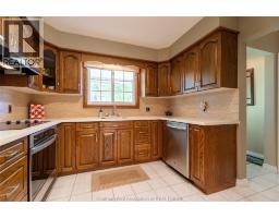 4pc Bathroom - 10 Souriquois Street, Chatham, ON N7M2T2 Photo 7