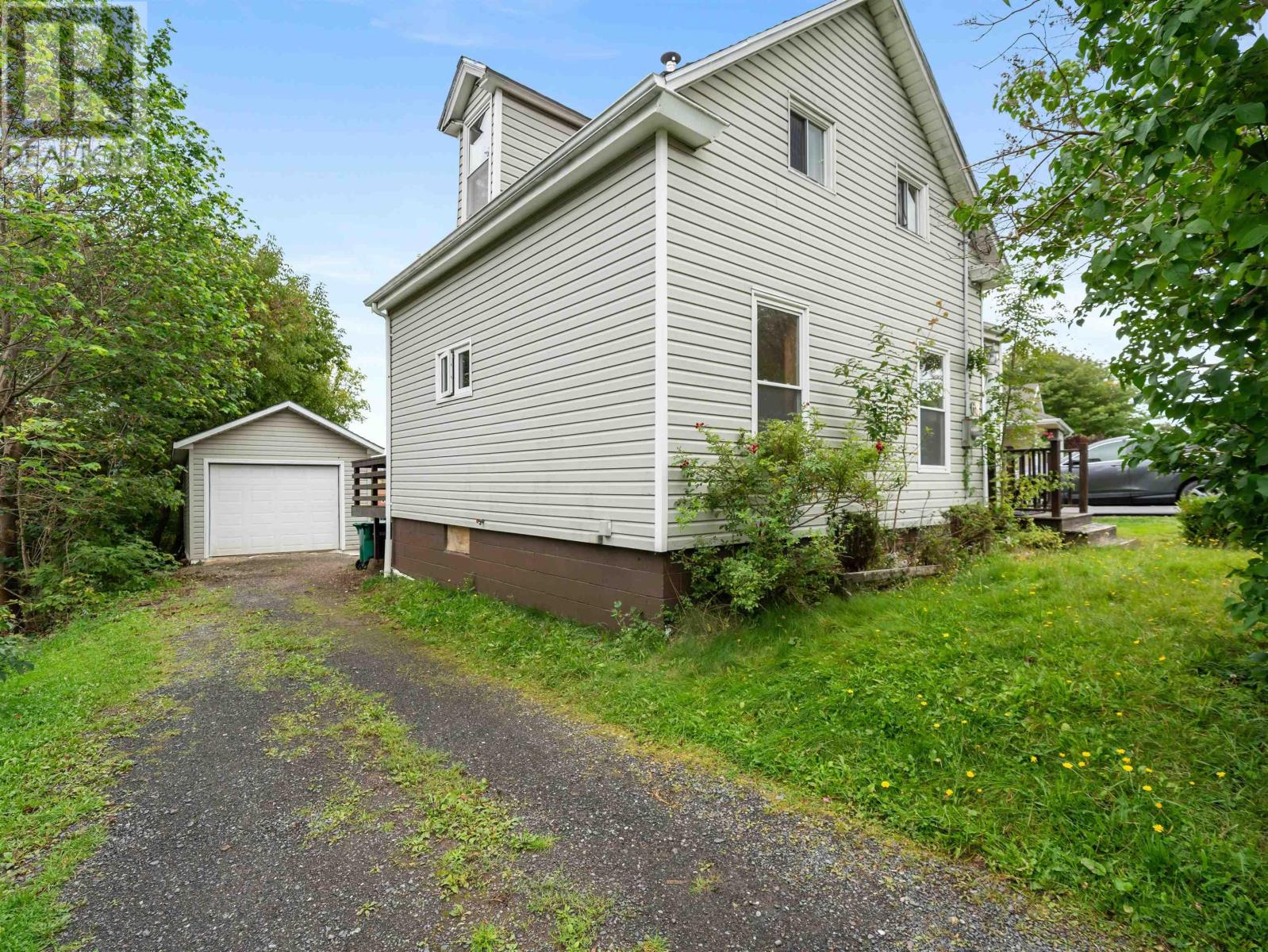 68 Albion photo 2