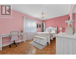 Bedroom 3 - 70 Castillian Drive, Vaughan, ON L4H1S8 Photo 14