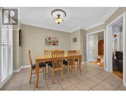 Laundry room - 70 Castillian Drive, Vaughan, ON L4H1S8 Photo 9