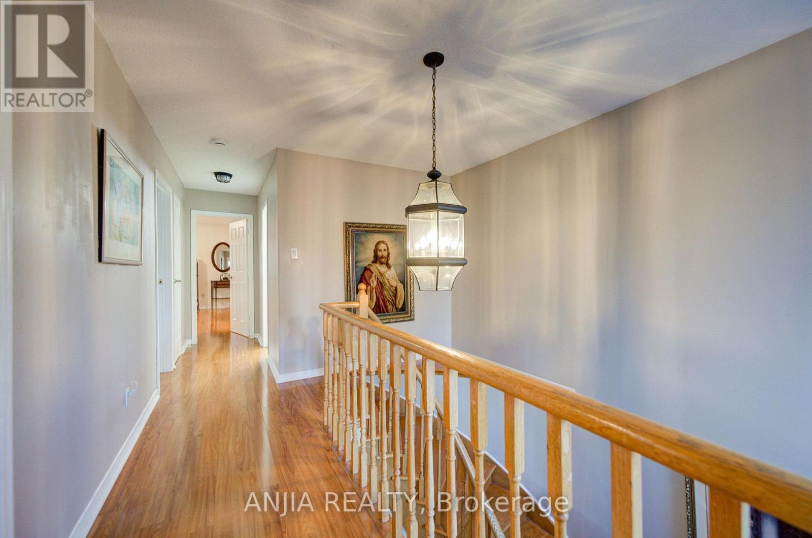 8 Millcroft Way, Vaughan, ON photo 22