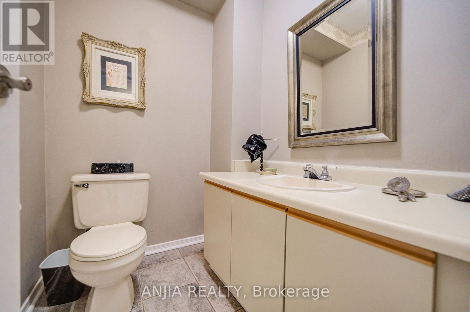 8 Millcroft Way, Vaughan, ON photo 35