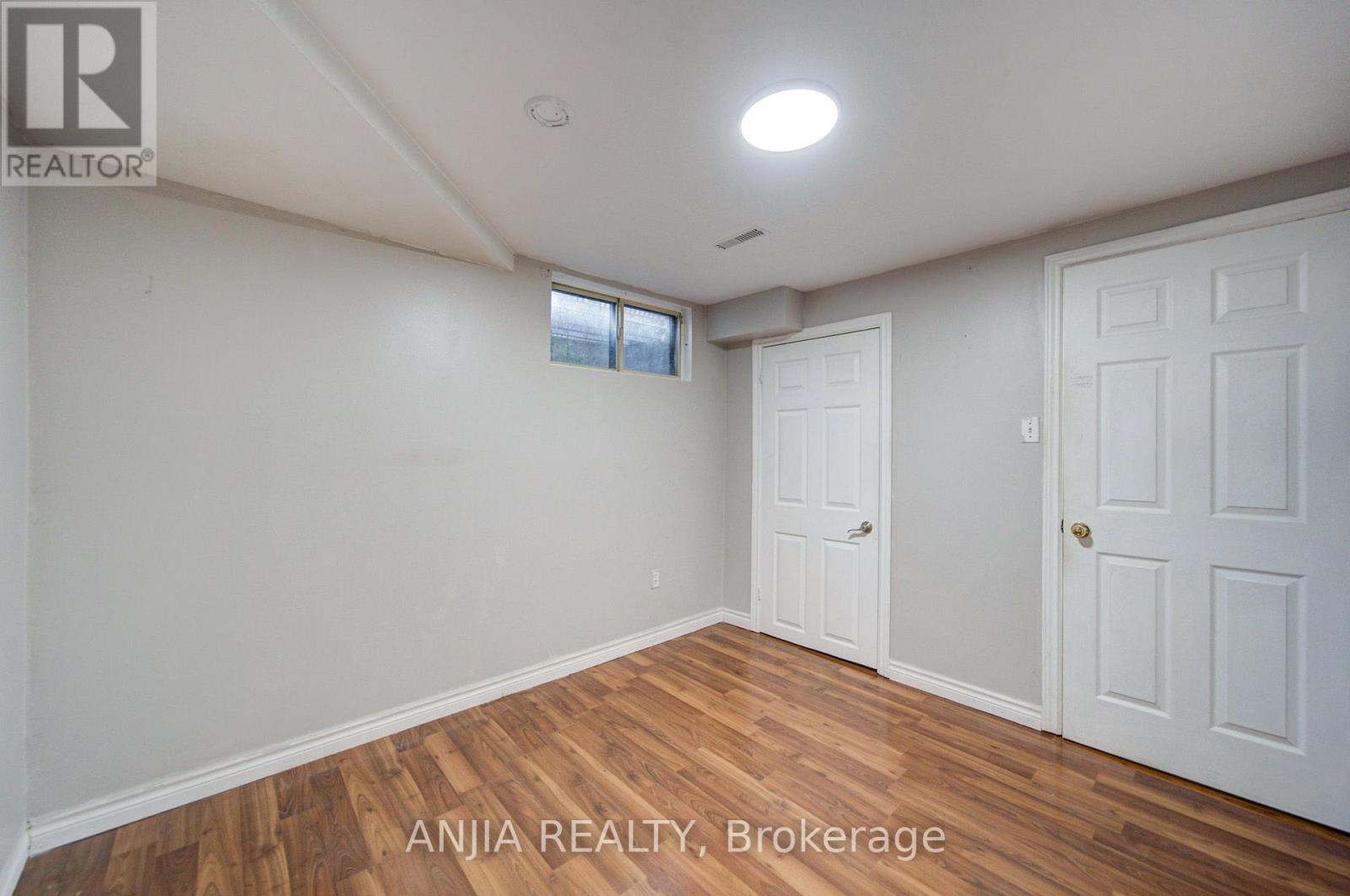 8 Millcroft Way, Vaughan, ON photo 47