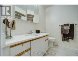 8 Millcroft Way, Vaughan, ON L4J6P2 Photo 29