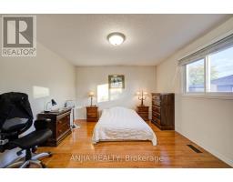 8 Millcroft Way, Vaughan, ON L4J6P2 Photo 32