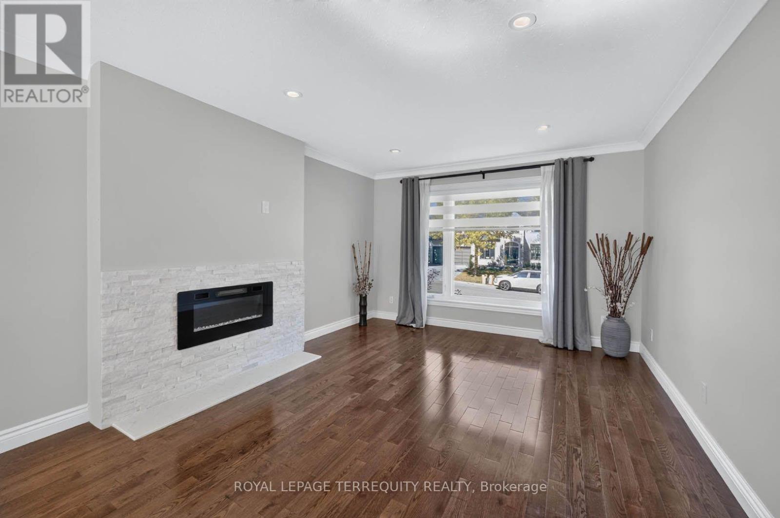 9 Brightbay Crescent, Markham, ON photo 12