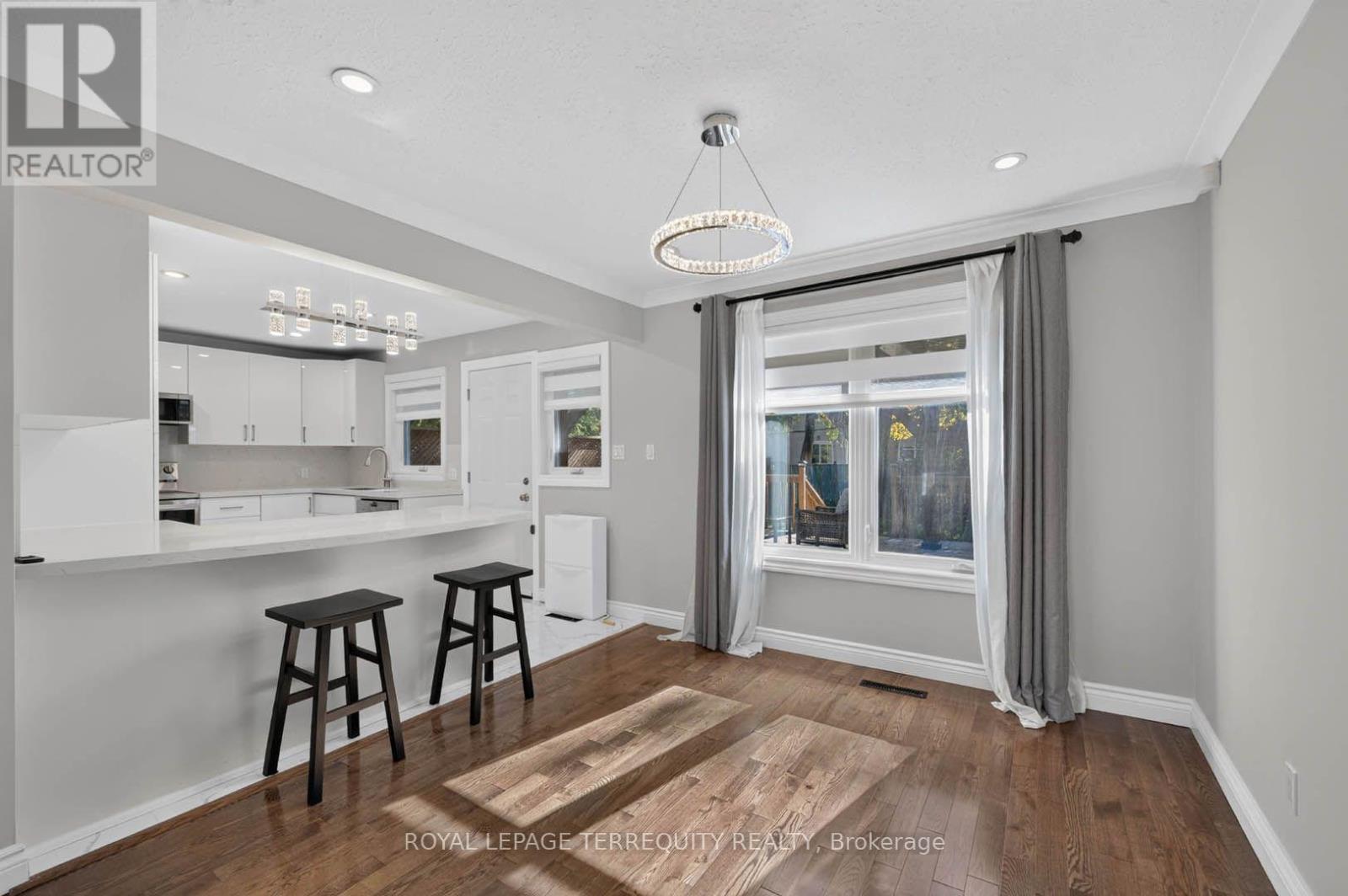 9 Brightbay Crescent, Markham, ON photo 16