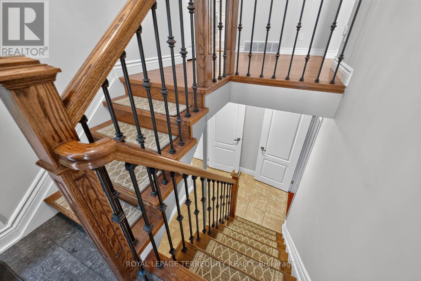 9 Brightbay Crescent, Markham, ON photo 30