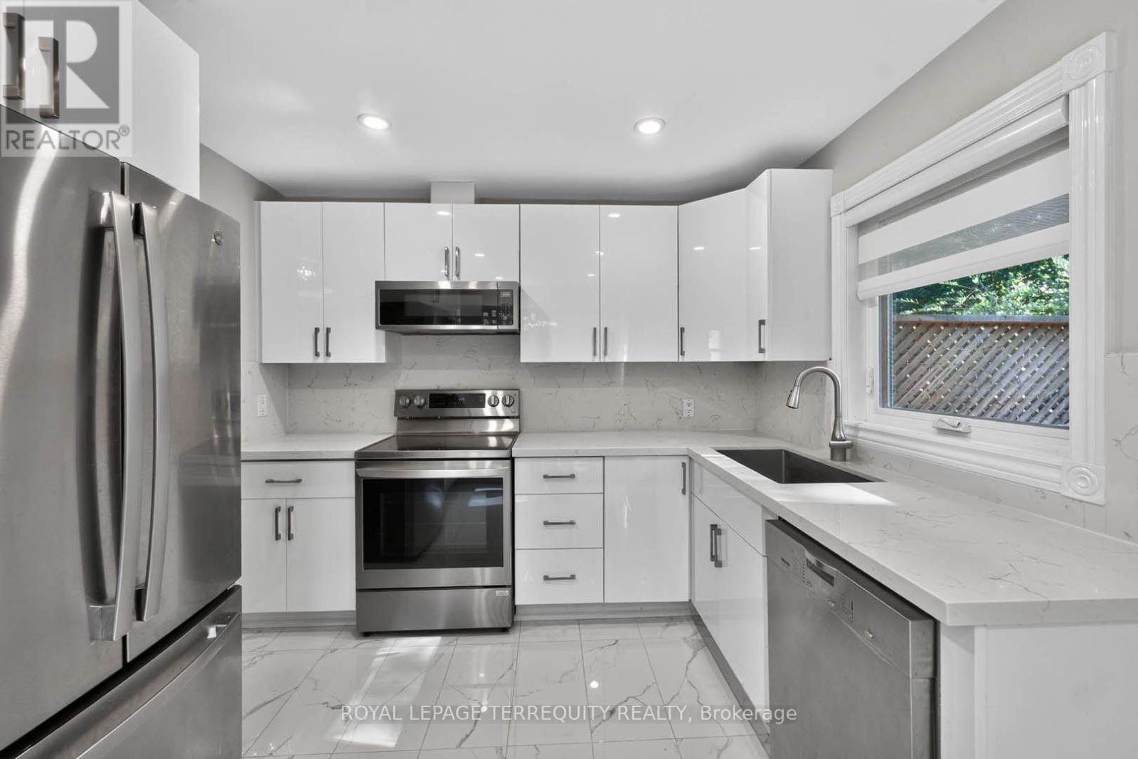 9 Brightbay Crescent, Markham, ON photo 9