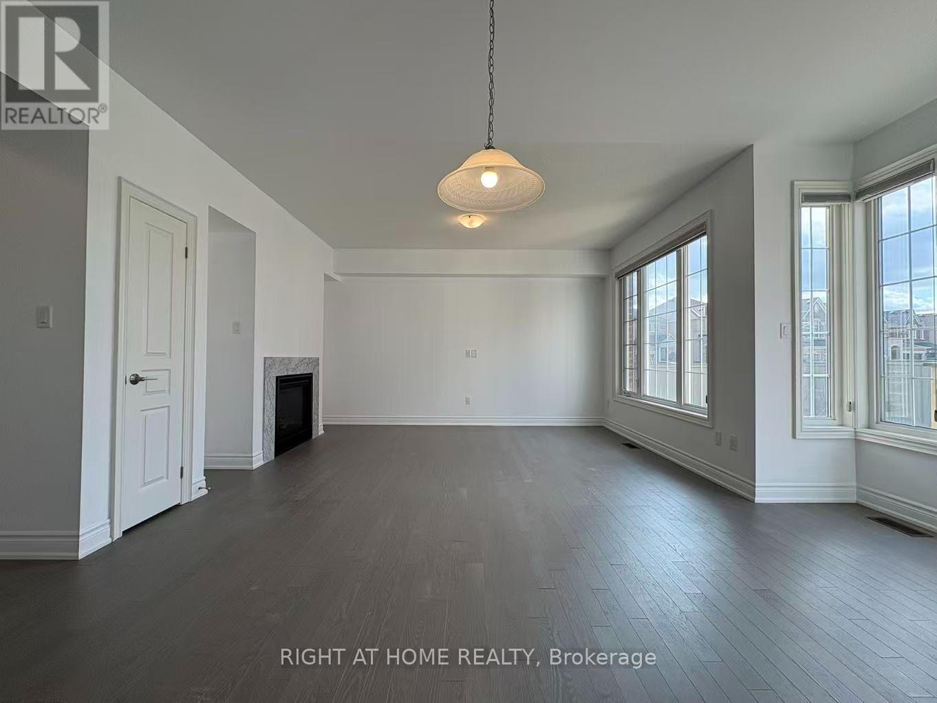 4 EMPIRE DRIVE, Bradford West Gwillimbury (Bradford) — photo 12