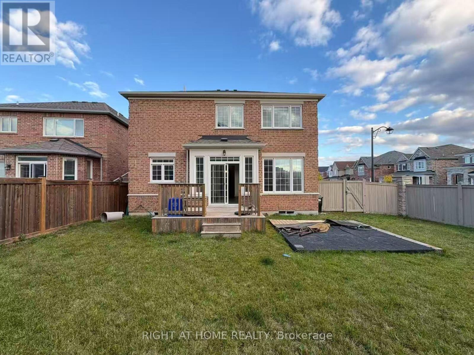 4 Empire Drive, Bradford West Gwillimbury photo 29