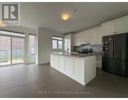 4 Empire Drive, Bradford West Gwillimbury, ON L3Z4J1 Photo 13