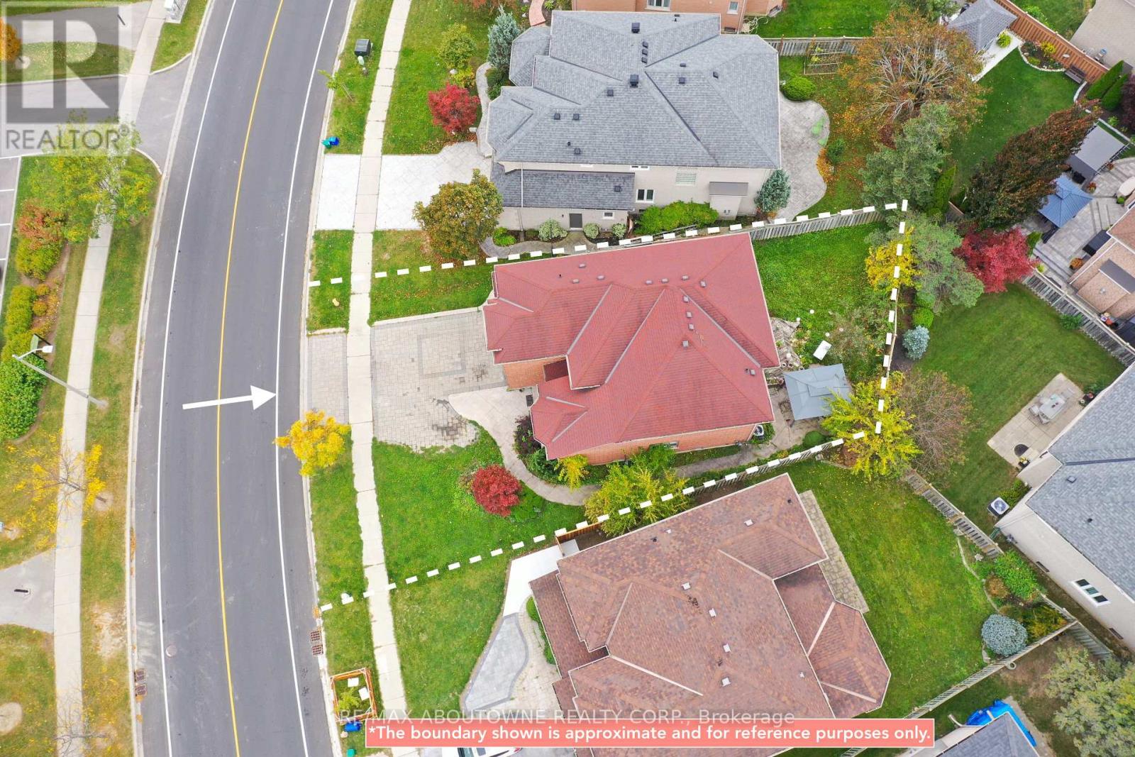99 Boxwood Crescent, Markham, ON photo 3