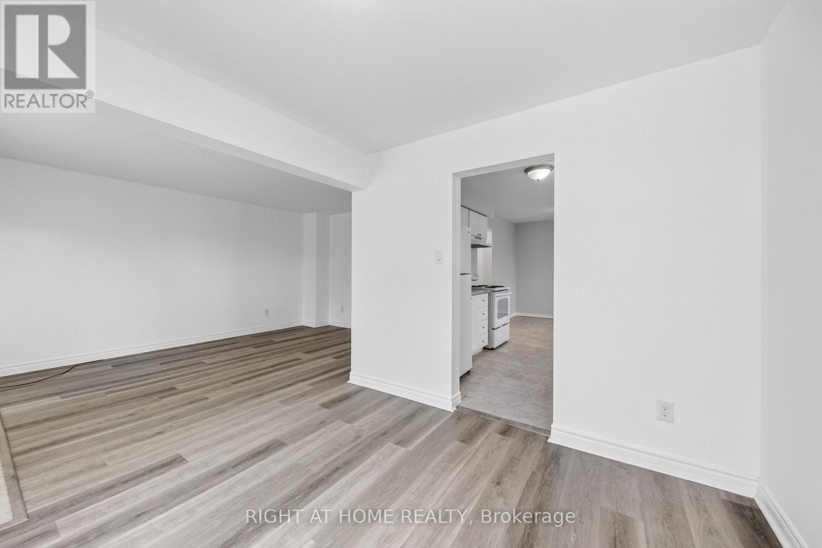 80 GARDEN Drive, Barrie, ON photo 30