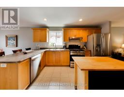 9 Monique Crescent, Barrie, ON L4M6Z3 Photo 13