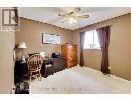 9 Monique Crescent, Barrie, ON L4M6Z3 Photo 18