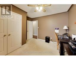 9 Monique Crescent, Barrie, ON L4M6Z3 Photo 19