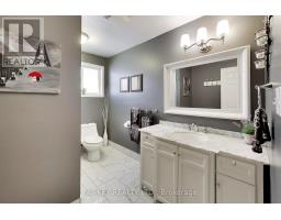 9 Monique Crescent, Barrie, ON L4M6Z3 Photo 20