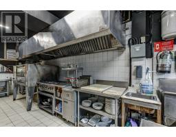 316 Kerr Street, Oakville, ON L6K3B5 Photo 31