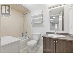 44 - 2315 Sheppard Avenue W, Toronto, ON M9M0E8 Photo 11