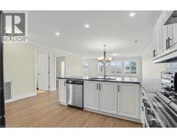 22 Sister Kern Terrace, Hamilton, ON L9B2M1 Photo 12
