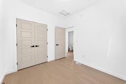 675 Borebank Street, Winnipeg, MB R3N1G1 Photo 34