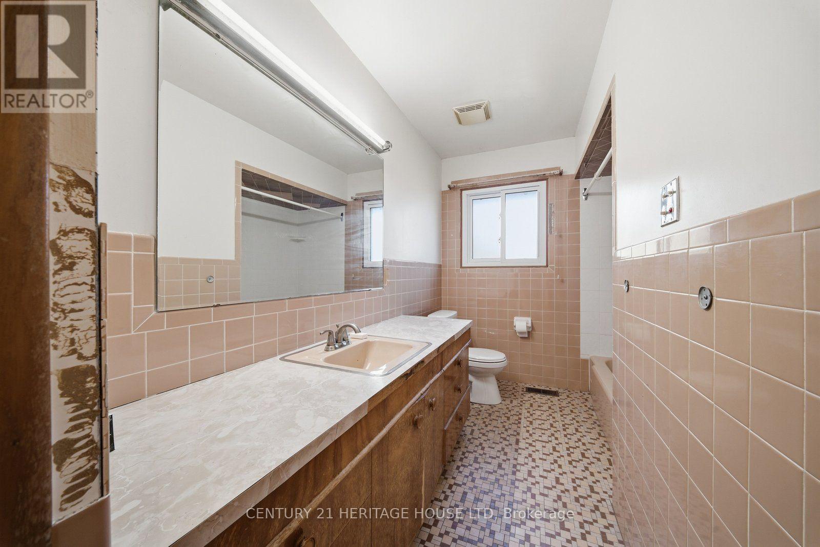 486 Chatham Street, Brantford, ON photo 16