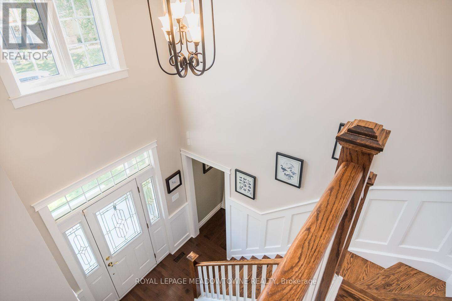 3 Valley Ridge Lane, Hamilton, ON photo 19