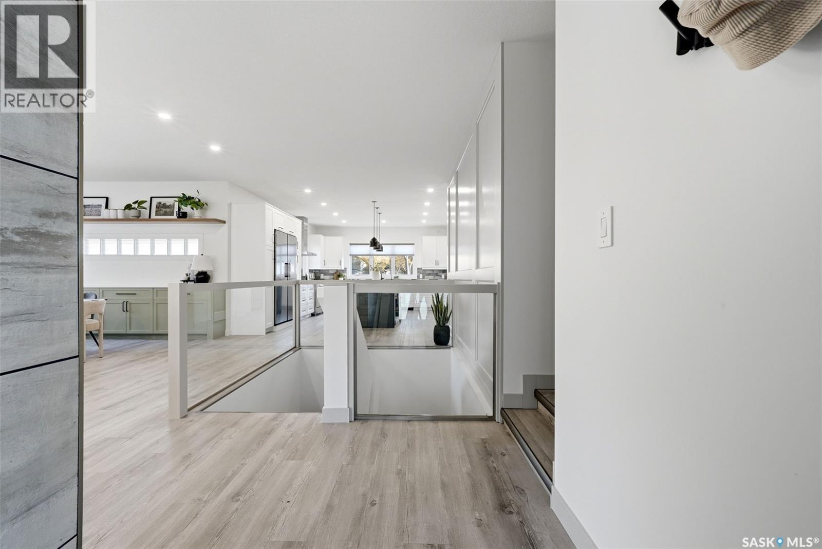 3105 Assiniboine AVENUE photo 4