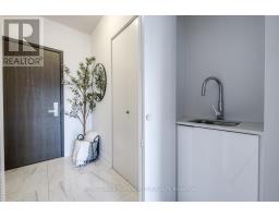 809 - 1 Yorkville Avenue, Toronto, ON M4W0B1 Photo 13