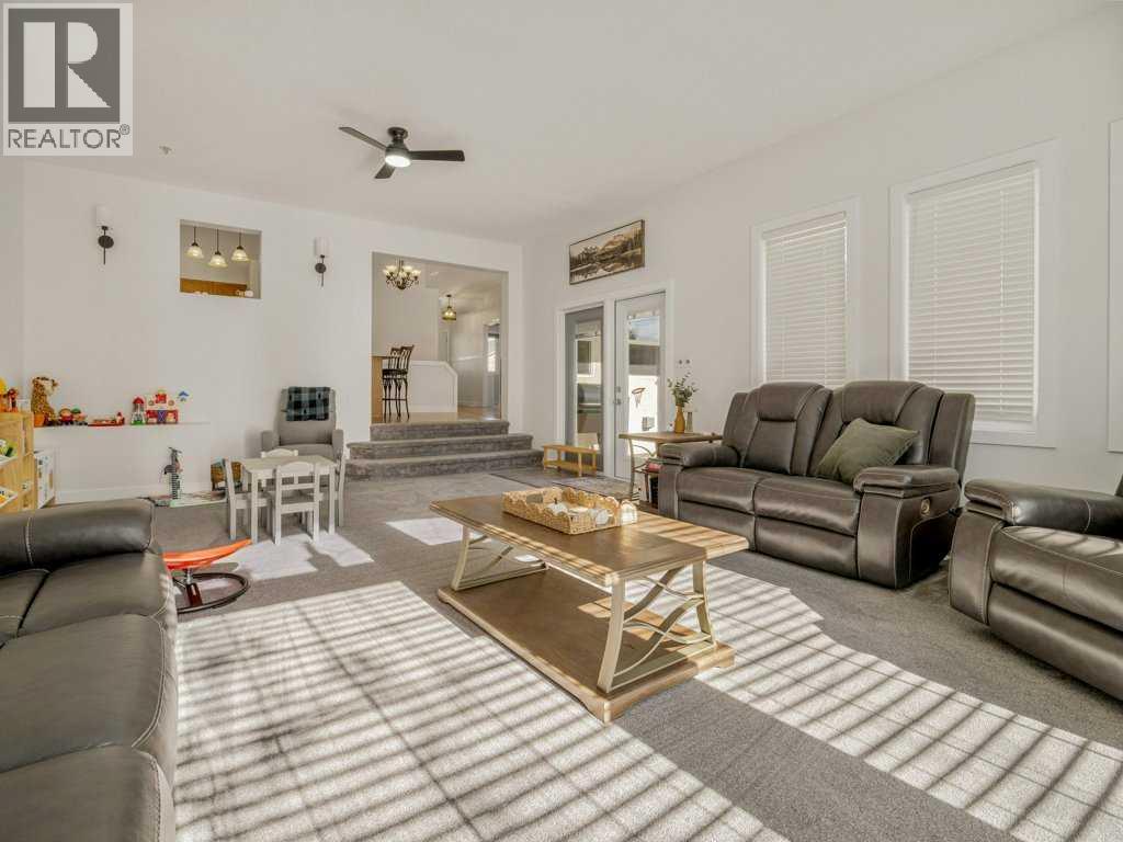 5504 42 Avenue, Taber — photo 26