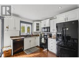 14 Humphrey Street thumbnail 18
