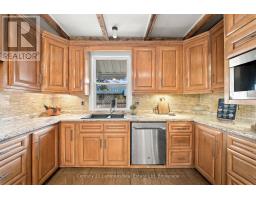 382 Front Street, Quinte West, ON K8V4P8 Photo 17