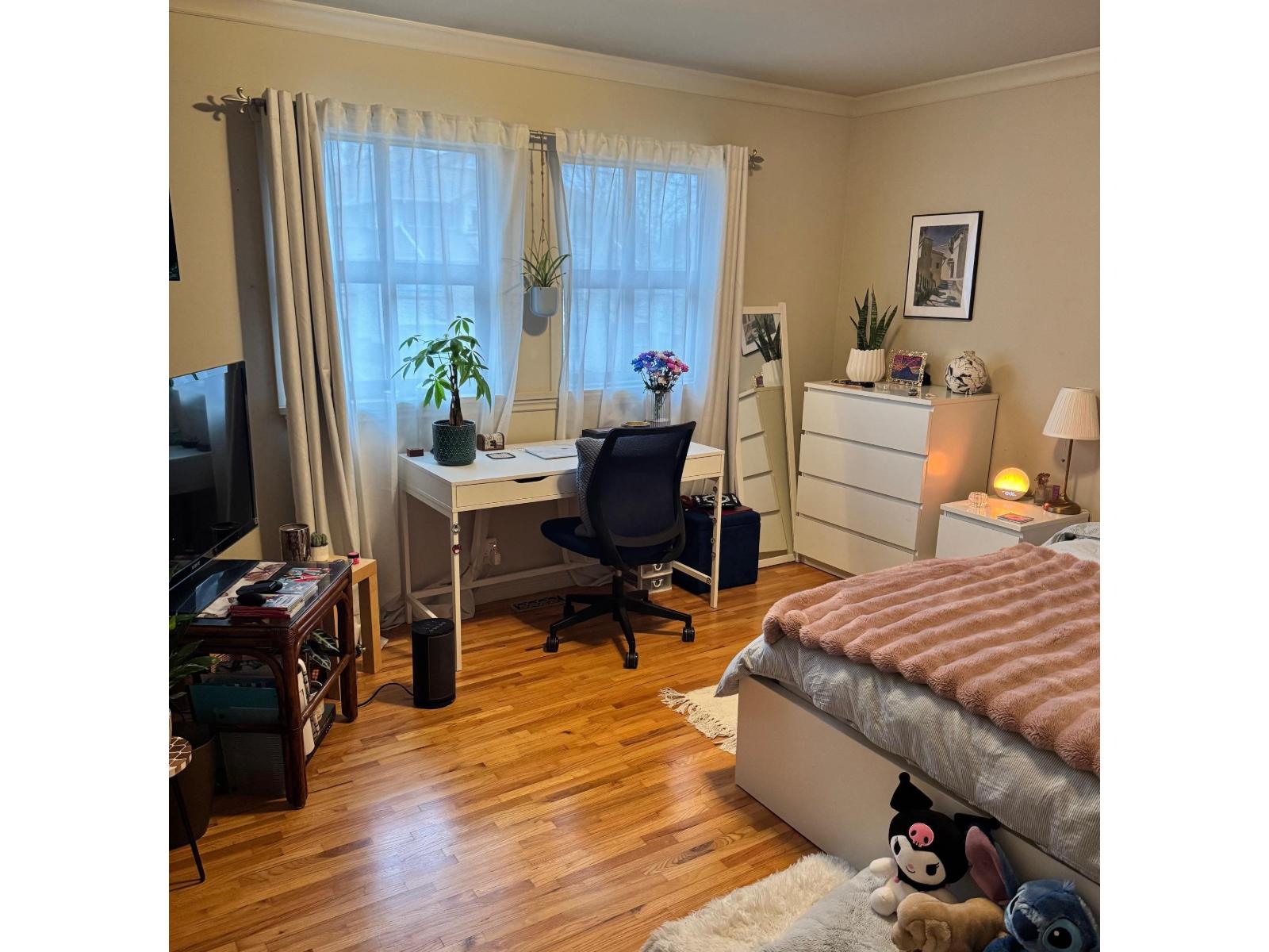 15980 Thrift Avenue, White Rock — photo 11