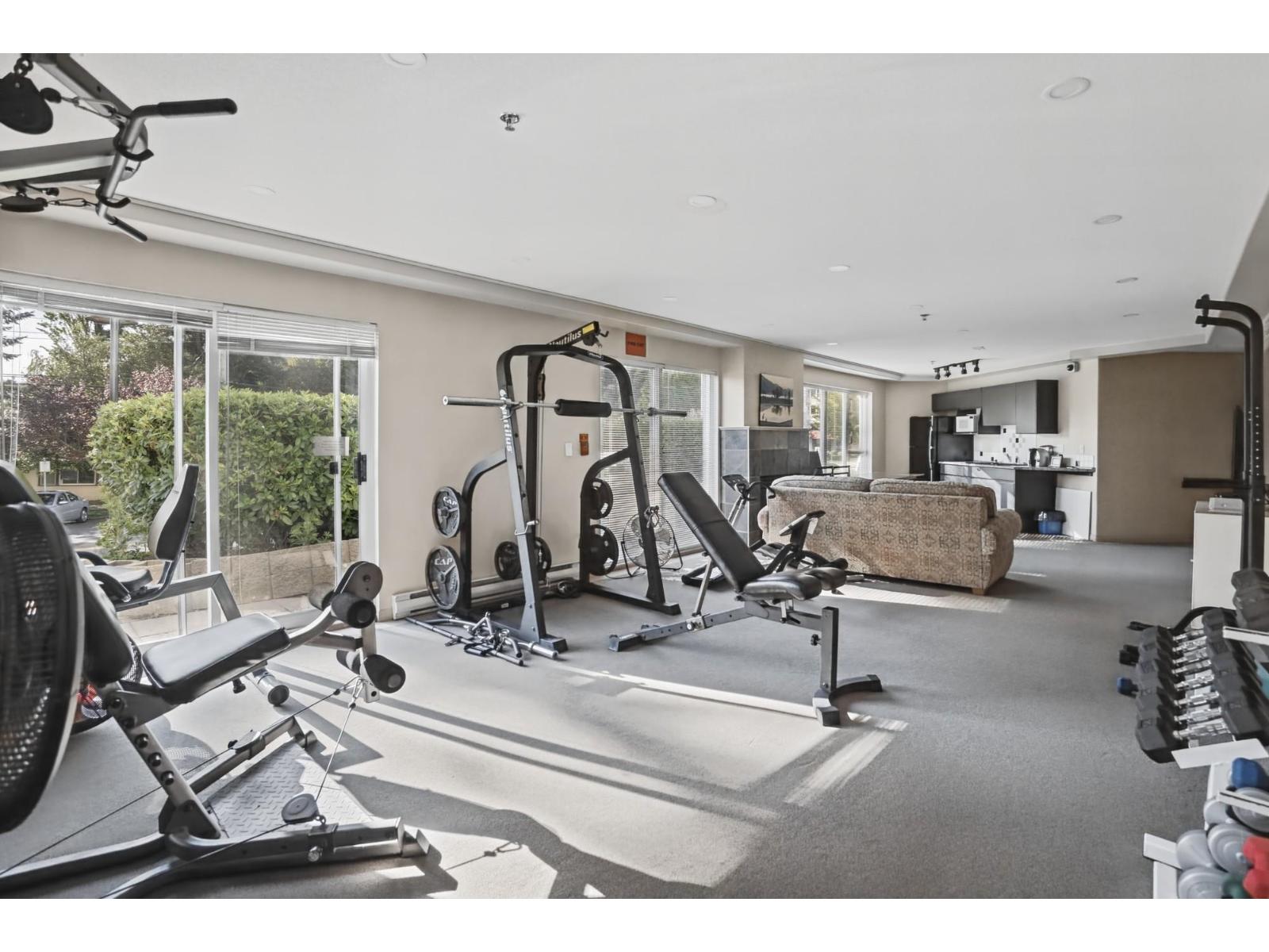 412 328 ESPLANADE AVENUE, Harrison Hot Springs, Harrison Hot Springs - Image 1