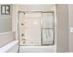 206 4th Street E, Saskatoon, SK S7H1J1 Photo 44