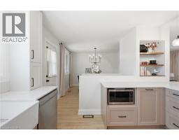 48 Stoney Brook Drive, Stoney Creek, ON L8G2X8 Photo 12