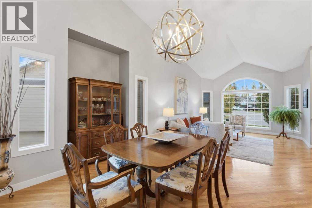 211 Douglasview Road SE, Calgary — photo 11