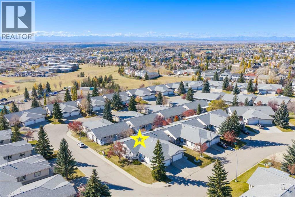 4 ARBOUR CLIFF Court NW, Calgary — photo 3