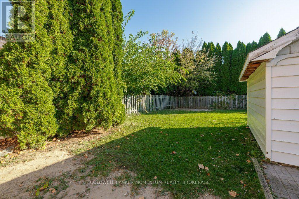 570 LAKE STREET N - 21
