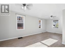 211 Mcandrew Avenue, Renfrew, ON K7V3X2 Photo 14
