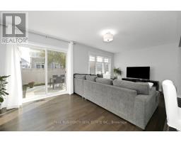 Foyer - 630 Bluegill Avenue, Ottawa, ON K2J5Y8 Photo 7