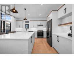 Laundry room - 682 Borbridge Avenue, Ottawa, ON K4M0E3 Photo 12