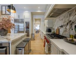 Family room - 20 Arrowstook Road, Toronto, ON M2K1J9 Photo 12