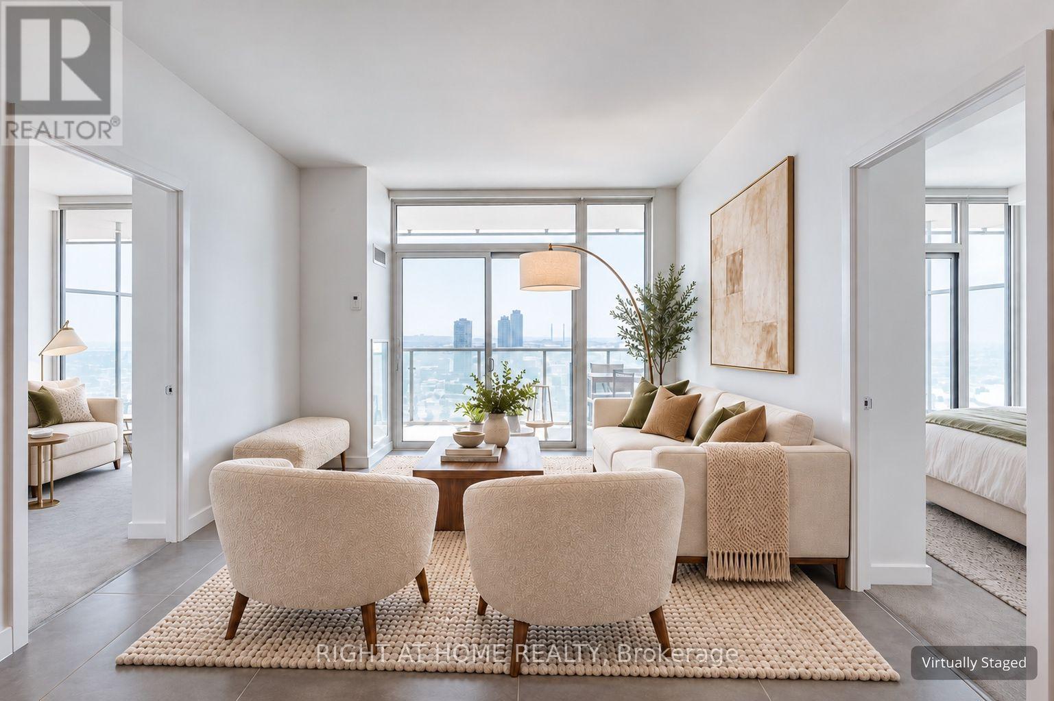 2505- 1 Market Street, Toronto, ON photo 2