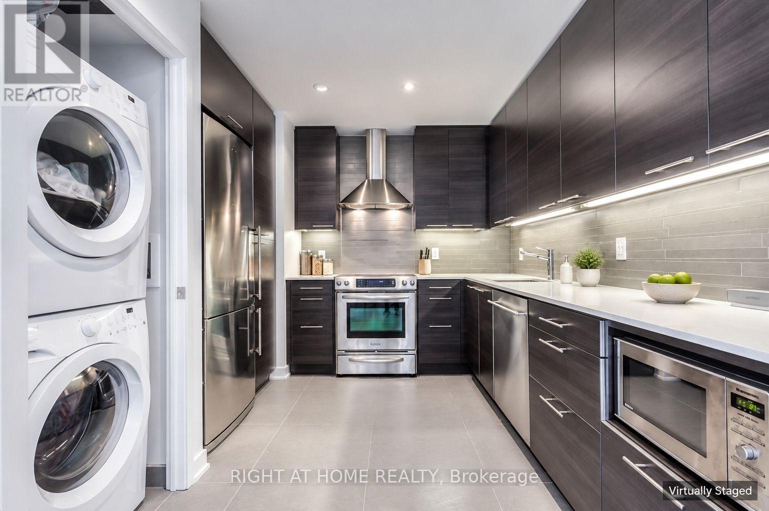 2505- 1 Market Street, Toronto, ON photo 8